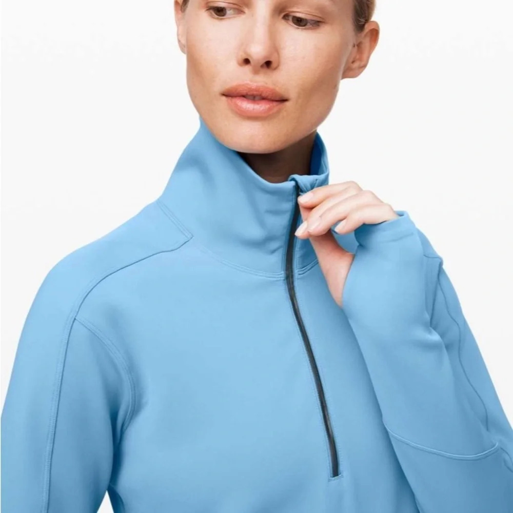 Lululemon sz M Run To Reset 1/2 zip in Aqua smoke great pre owned condition - Picture 13 of 16